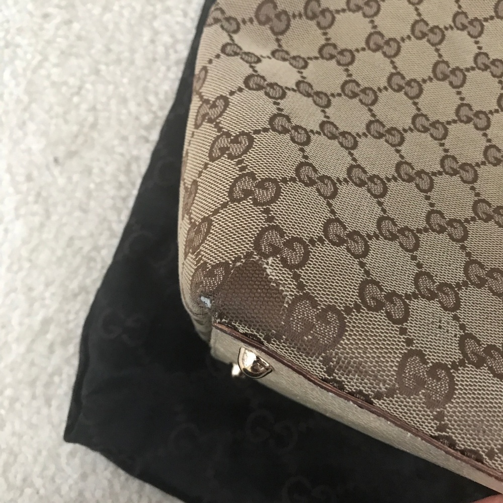 Gucci Shoulder Bag in Canvas - Picture 3 of 8
